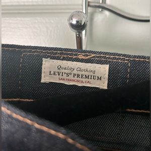 Levi’s premium 510 blue indigo jeans